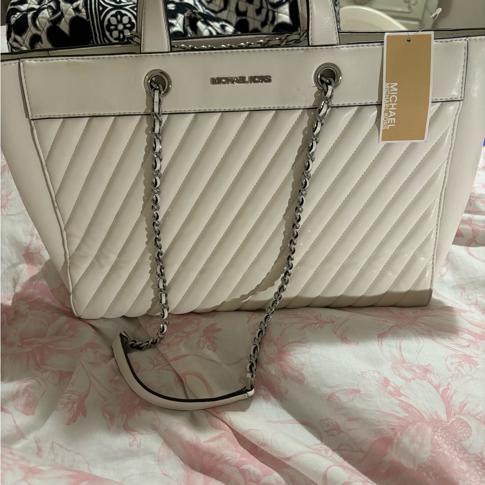 Michael Kors Cream Quilted Tote